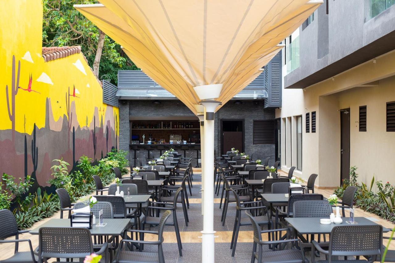 Silver Moon Hotel Abidjan Eksteriør bilde