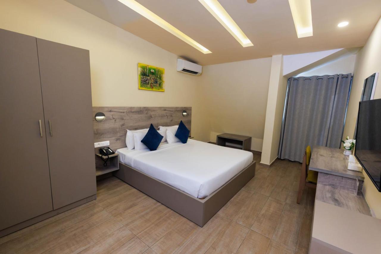 Silver Moon Hotel Abidjan Eksteriør bilde
