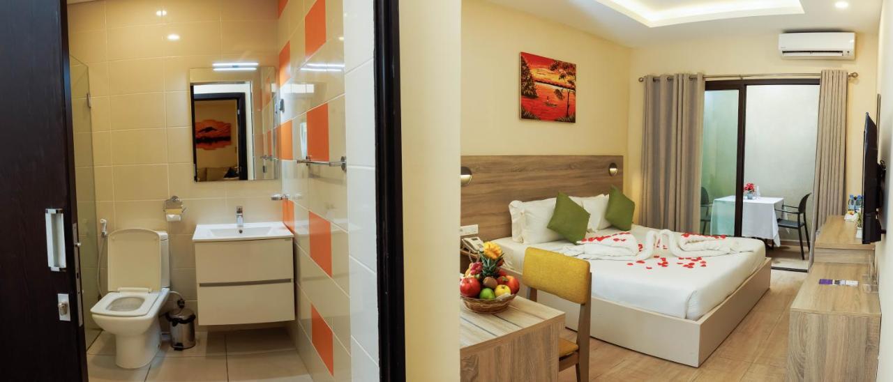 Silver Moon Hotel Abidjan Eksteriør bilde